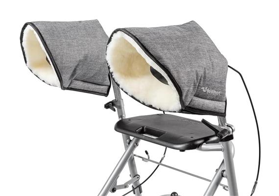 Handwärmer für den Rollator aus 100% Merino-Lammfell, wasser- und windabweisend