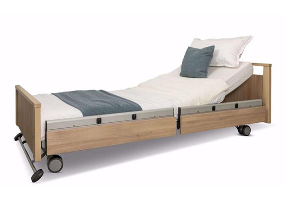 Niedrigbett ELBACARE 90x200, 24-80cm, Eiche, TSG, integrierte Liegeflächenverlängerung