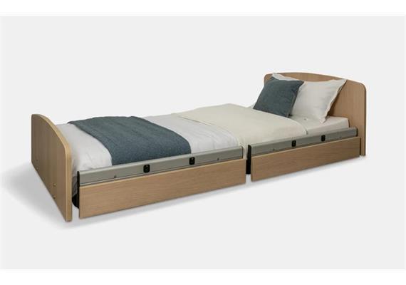 Niedrigbett SERACARE Low 90x200, 11-80, Eiche, TSG, integrierte Liegeflächenverlängerung