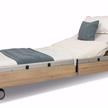 Pflegebett ELBACARE 90x200, 24-80cm, Eiche, TSG, integrierte Liegeflächenverlängerung | Bild 2