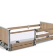 Pflegebett Low 15-80 KSG Kirsche Havanna, 90x200cm, 24V, Max 225kg, geteilte Seitengitter | Bild 2