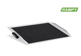RAMPY - Rampe mit Griff, Rand und Antirutschfläche, 73x91cm, max 272kg